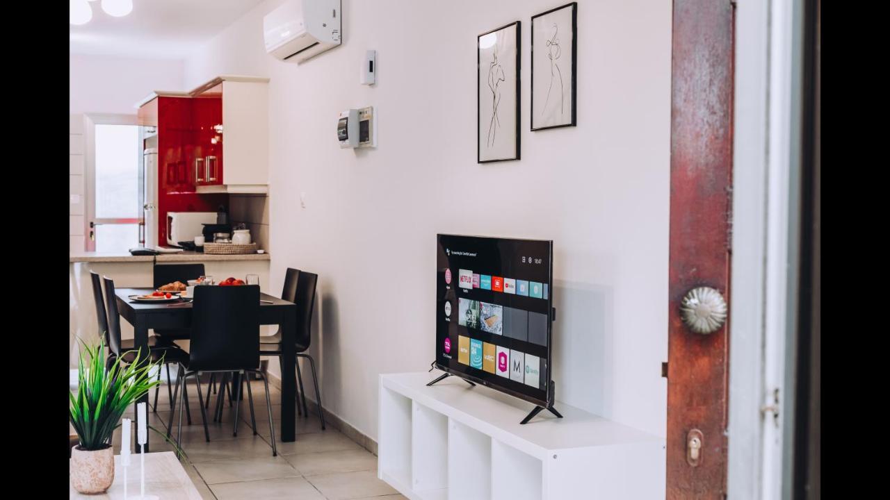 Minimal Townhouse Center Paphos Villa Luaran gambar