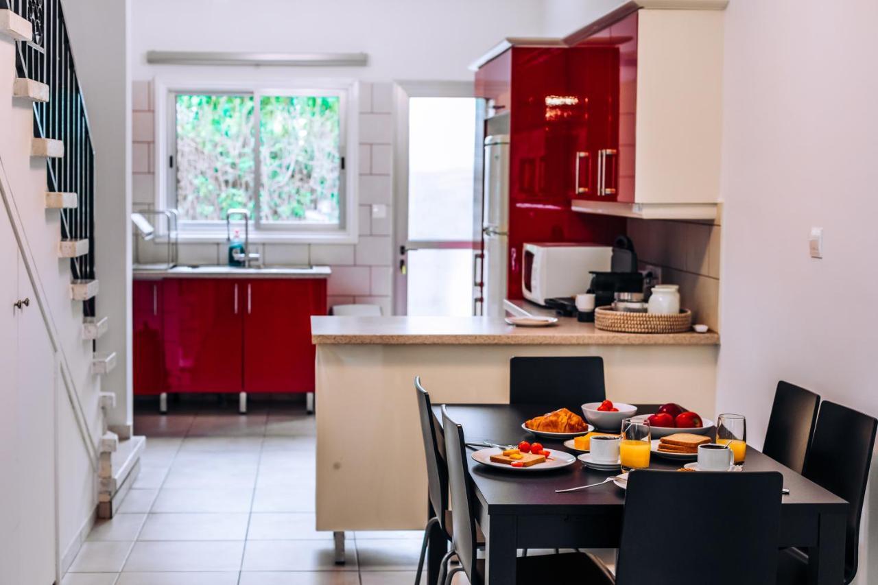 Minimal Townhouse Center Paphos Villa Luaran gambar